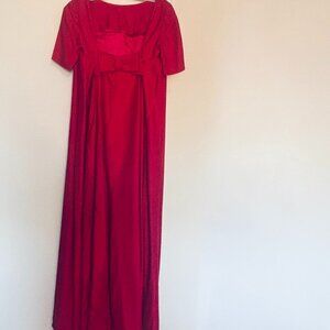 Beautiful Vintage Fuschia Gown - size 6/8